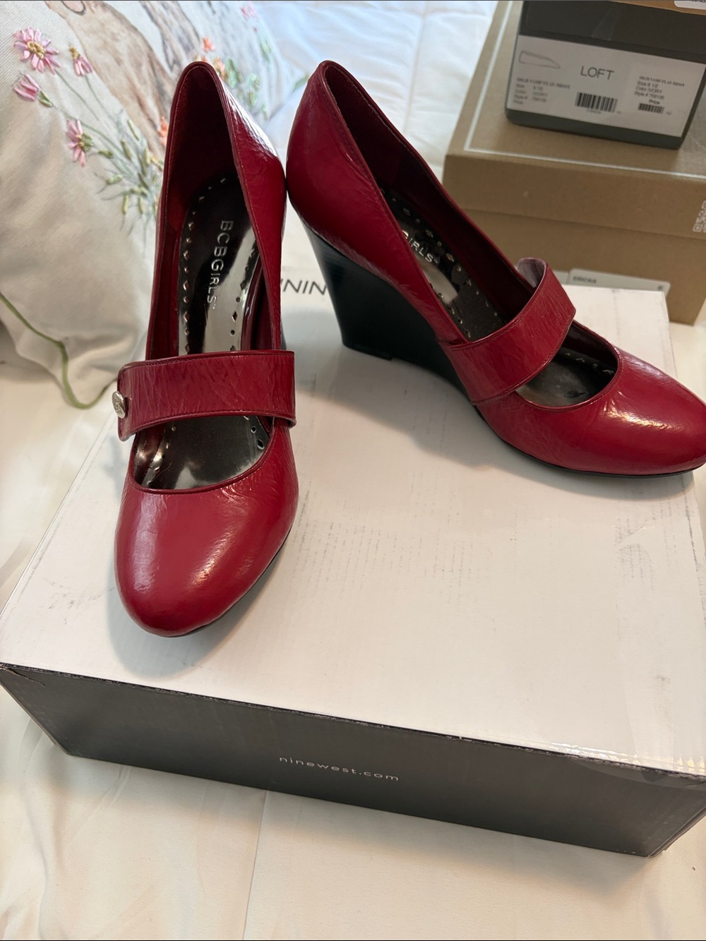 BCBGirls Red Mary Jane Wedge Pumps size 8